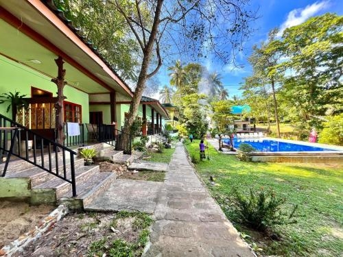 เกาะมุกการ์เด้นบีชรีสอร์ท (Koh mook garden beach resort )4