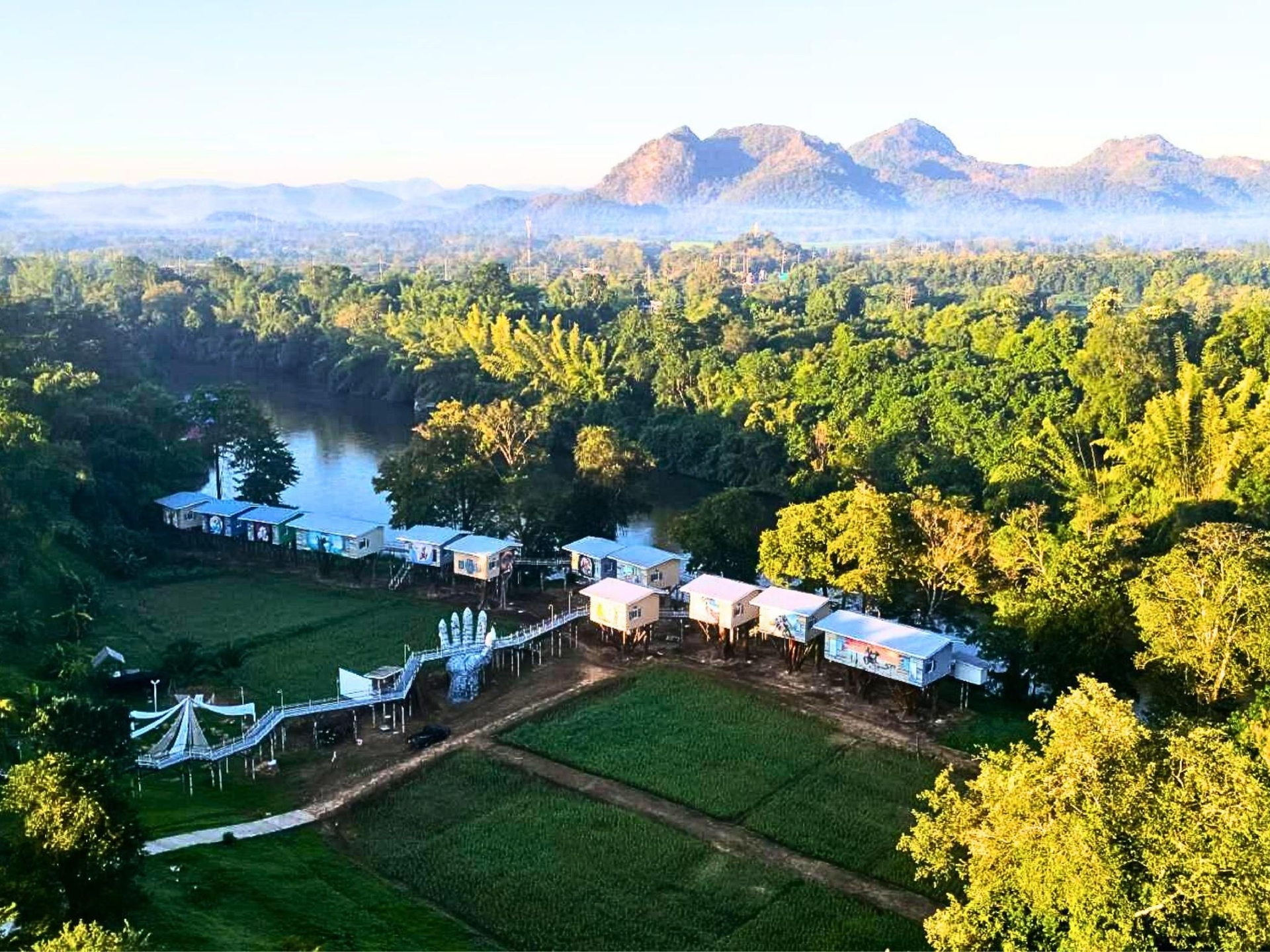 โยโกะ ริเวอร์แคว์ รีสอร์ท (Yoko River Kwai Resort)1