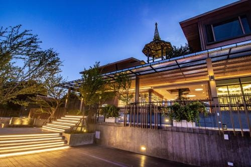โรงแรมราชาบุระ (Rachabhura Hotel)2