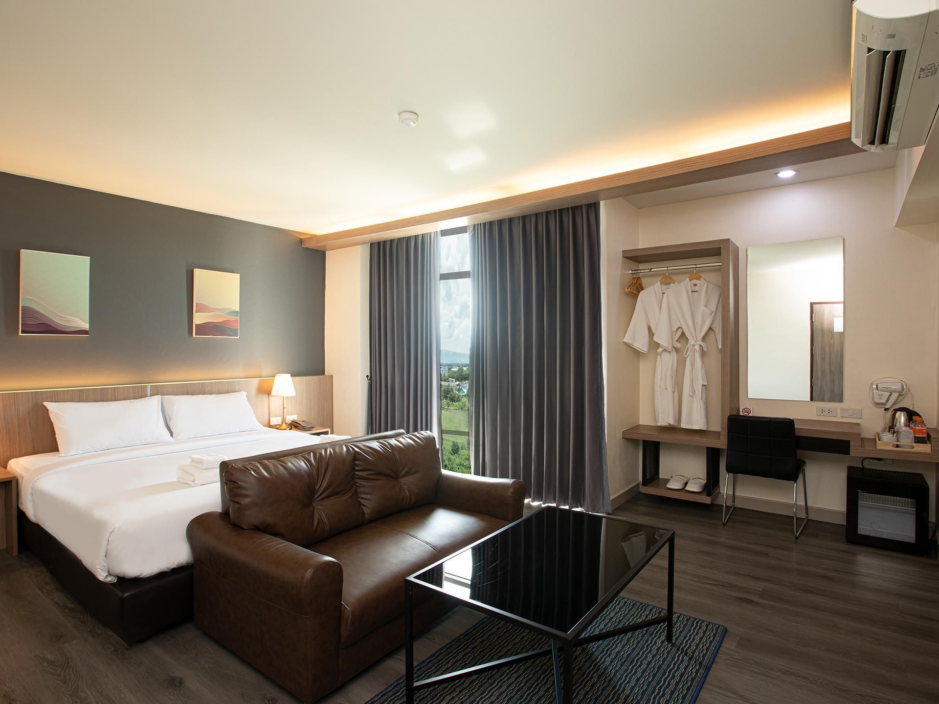 บีทู แม่สอด บูทิก แอนด์ บัดเจ็ต โฮเทล (B2 Mae Sot Boutique & Budget Hotel)1
