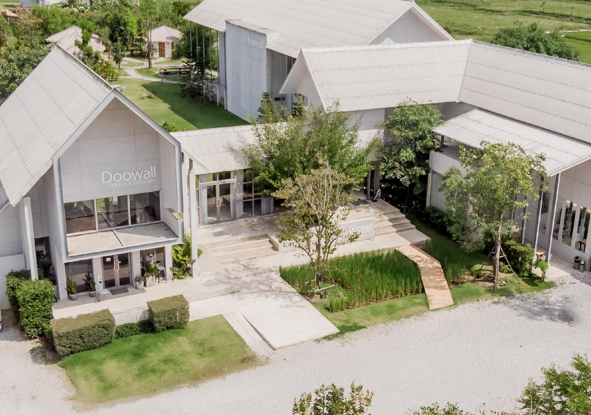 โรงแรมดูวอลล์ (Doowall Hotel)0