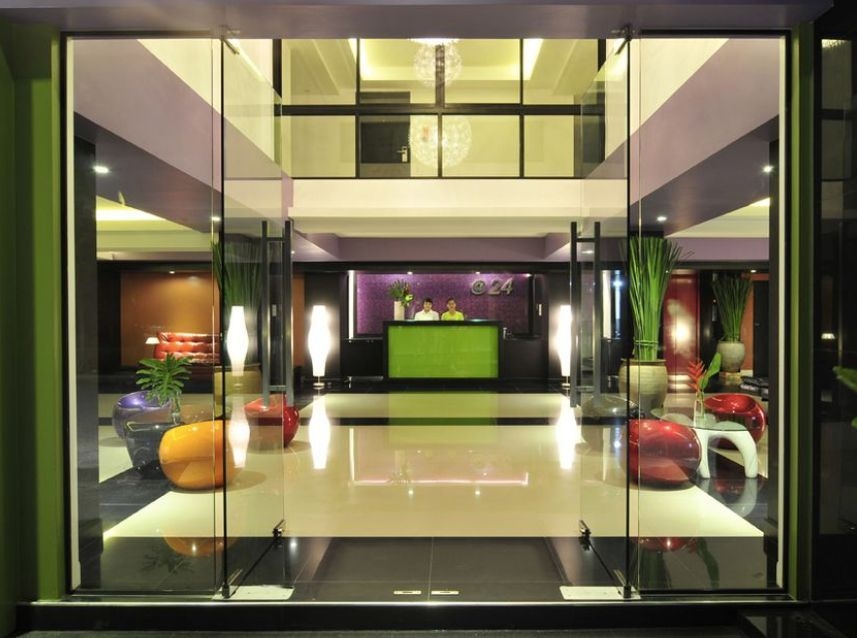 แอท 24 บูติก โฮเทล (At 24 Boutique Hotel)1