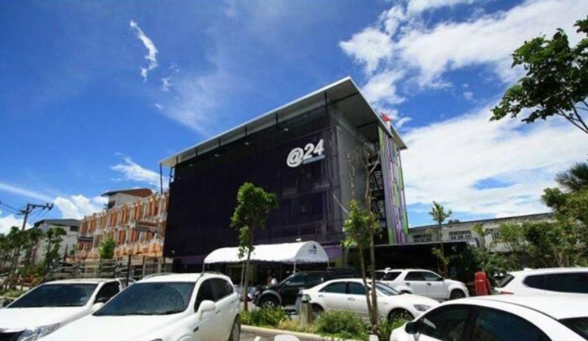 แอท 24 บูติก โฮเทล (At 24 Boutique Hotel)0