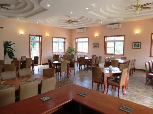พงษ์สิน รีสอร์ต แอนด์ เรสเทอรองต์ (Pongsin Resort and Restaurant)2