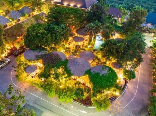 คุ้มดำเนิน รีสอร์ต (Khum Damnoen Resort)2