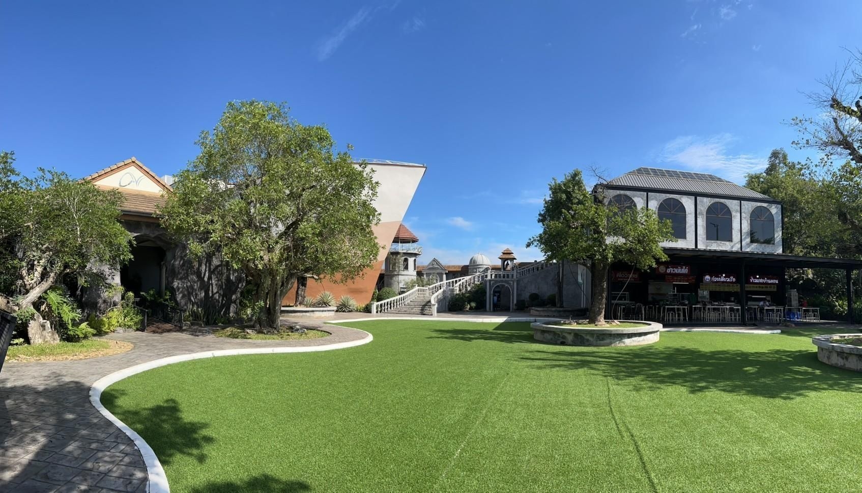 ดิ โอ วาเลย์ โฮเต็ล (The O Valley Hotel)1