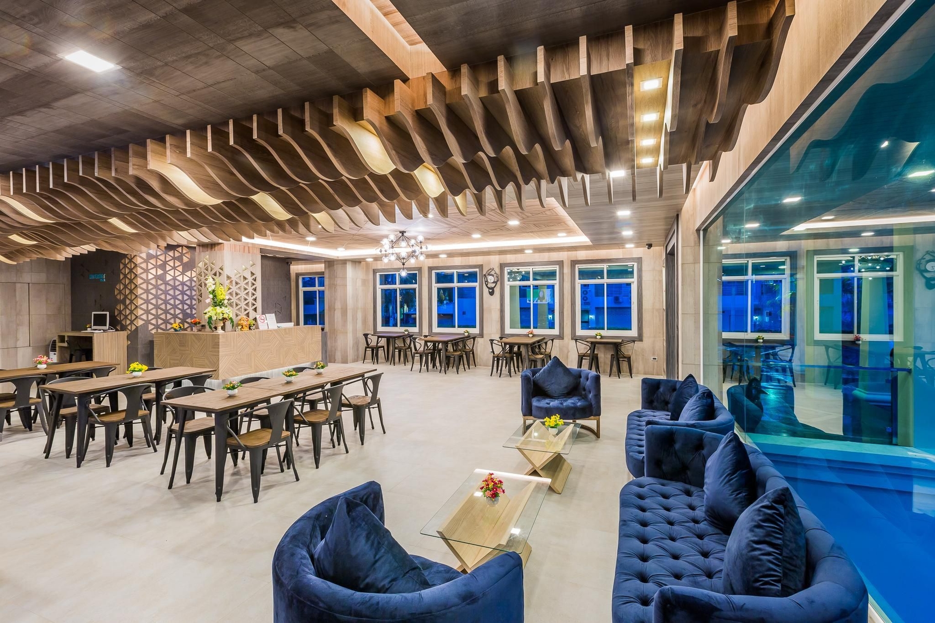 โรงแรมเอเวอร์กรีน สวีท (Evergreen Suite Hotel)3