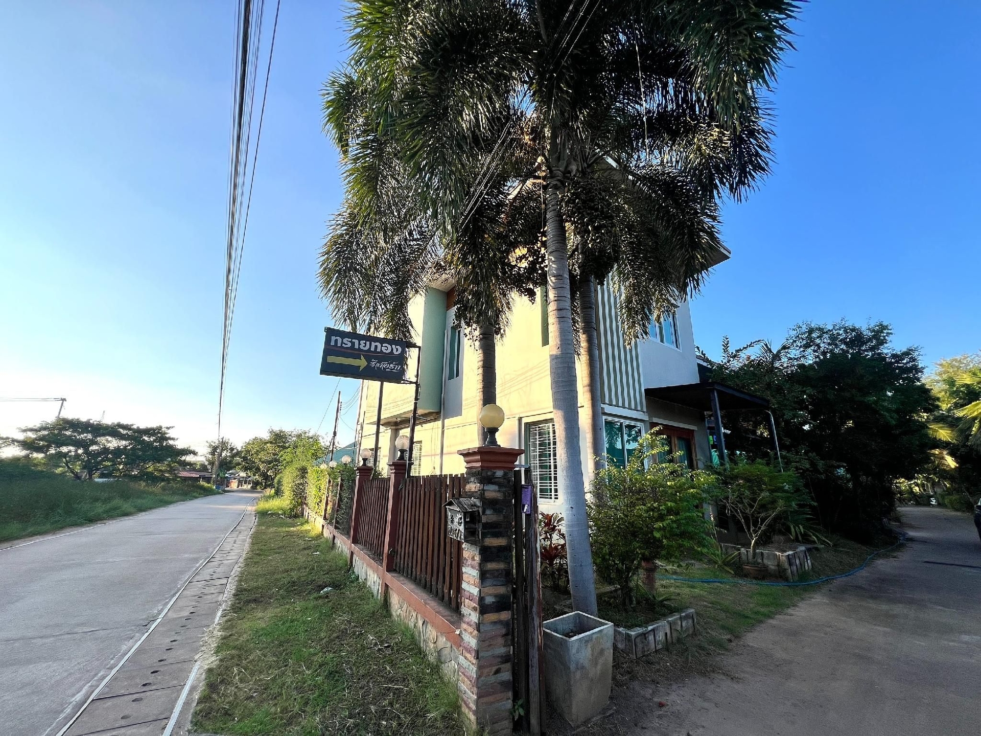 ทรายทอง รีสอร์ท (Saithong Resort)4