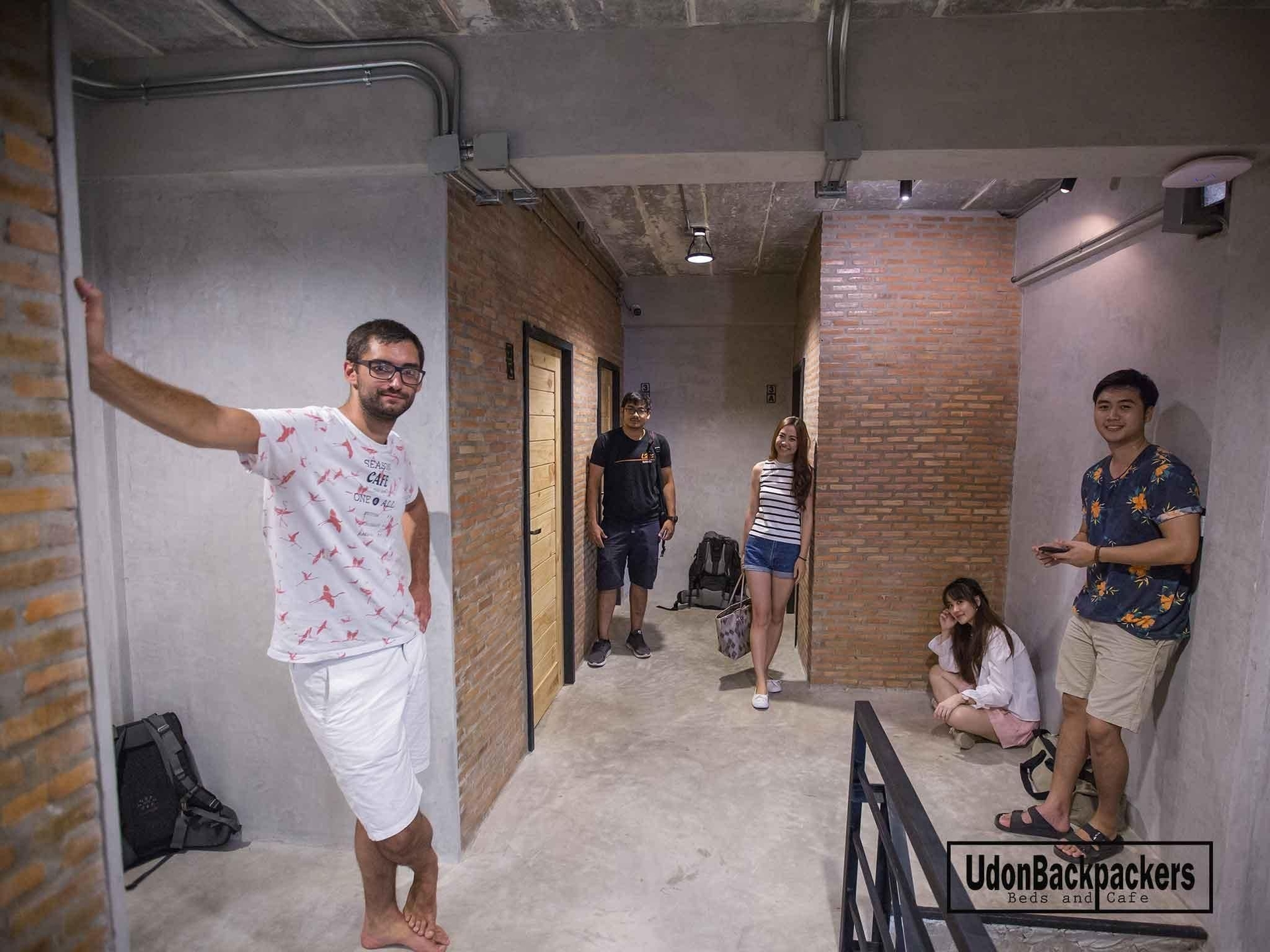 UdonBackpackers Beds and Cafe (UdonBackpackers Beds and cafe)4