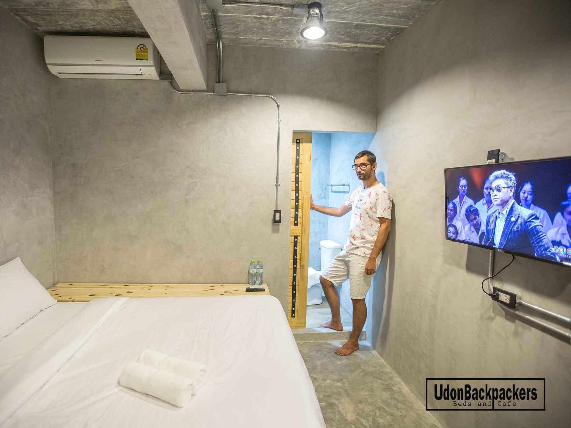 UdonBackpackers Beds and Cafe (UdonBackpackers Beds and cafe)1