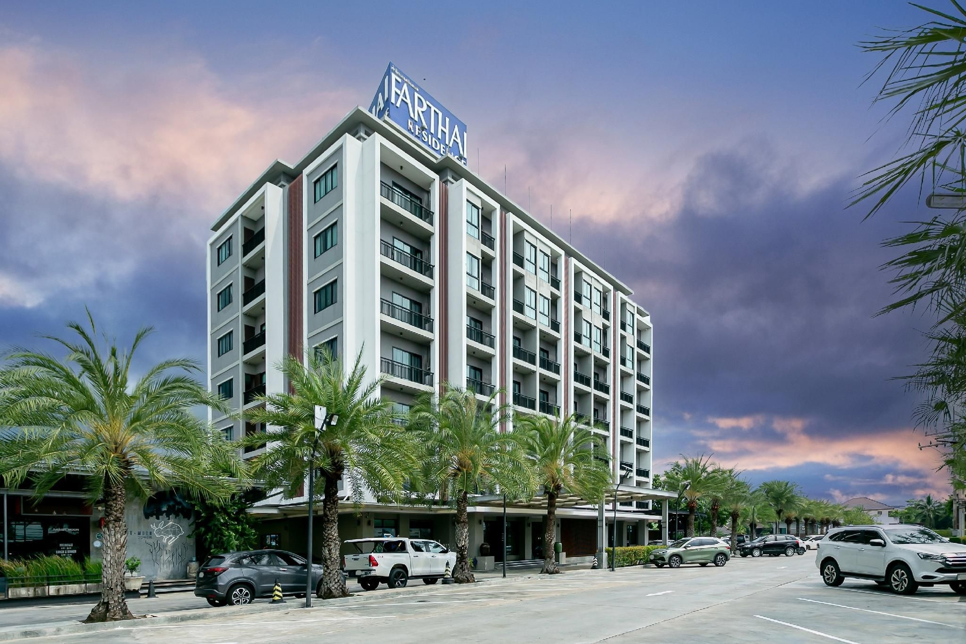 ฟ้าไทย เรสซิเดนซ์ (Farthai Residence)3