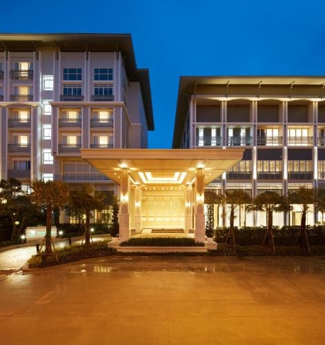 Health Land Resort & Spa1