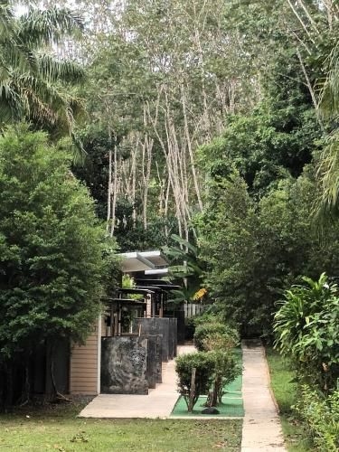 บ้านพงษ์ลันตา (BaanPhong Lanta)1