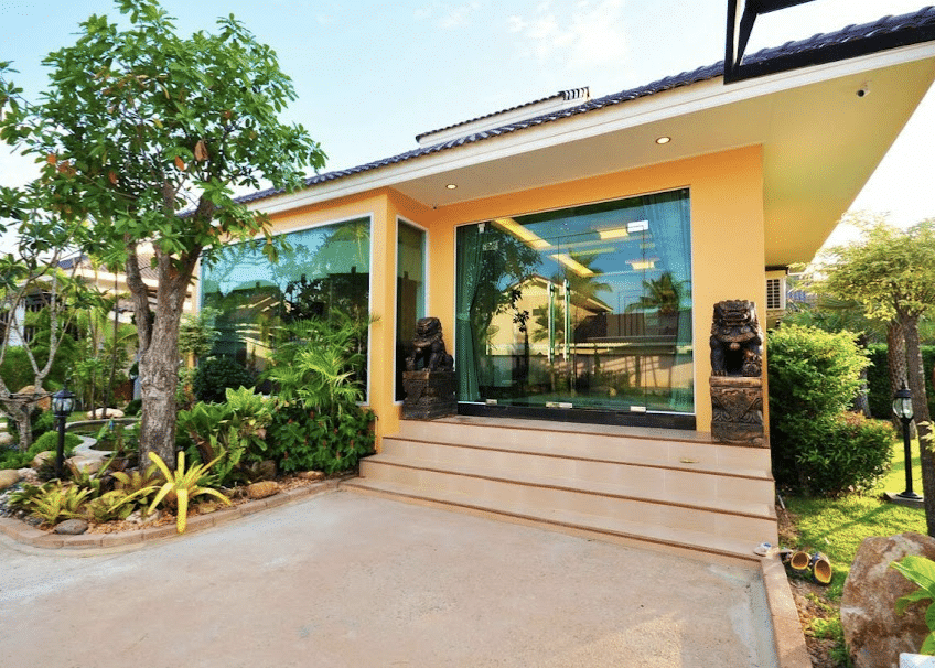 Dusita Grand Resort4