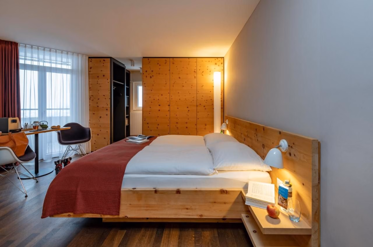 โฮเท็ล ชไวเซอร์โฮฟ (Hotel Schweizerhof)2