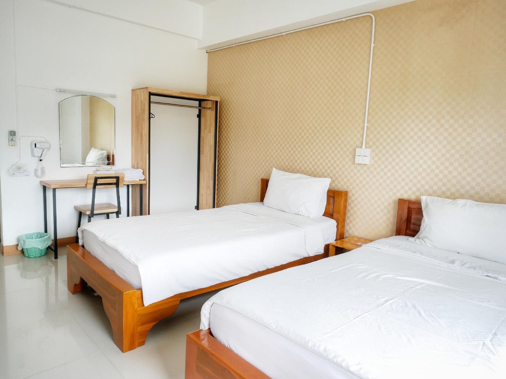โรงแรมฝางวิลล่า (Fang Villa Hotel)2