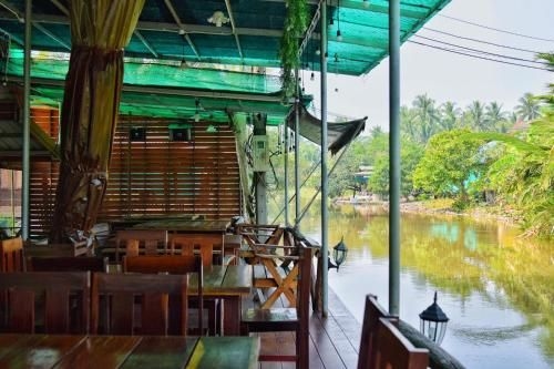 บ้านกรนรา รีสอร์ท (Baan Kornnara Resort)3