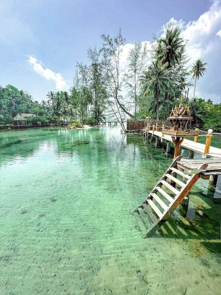 À la Koh Kood (A La Koh Kood)1