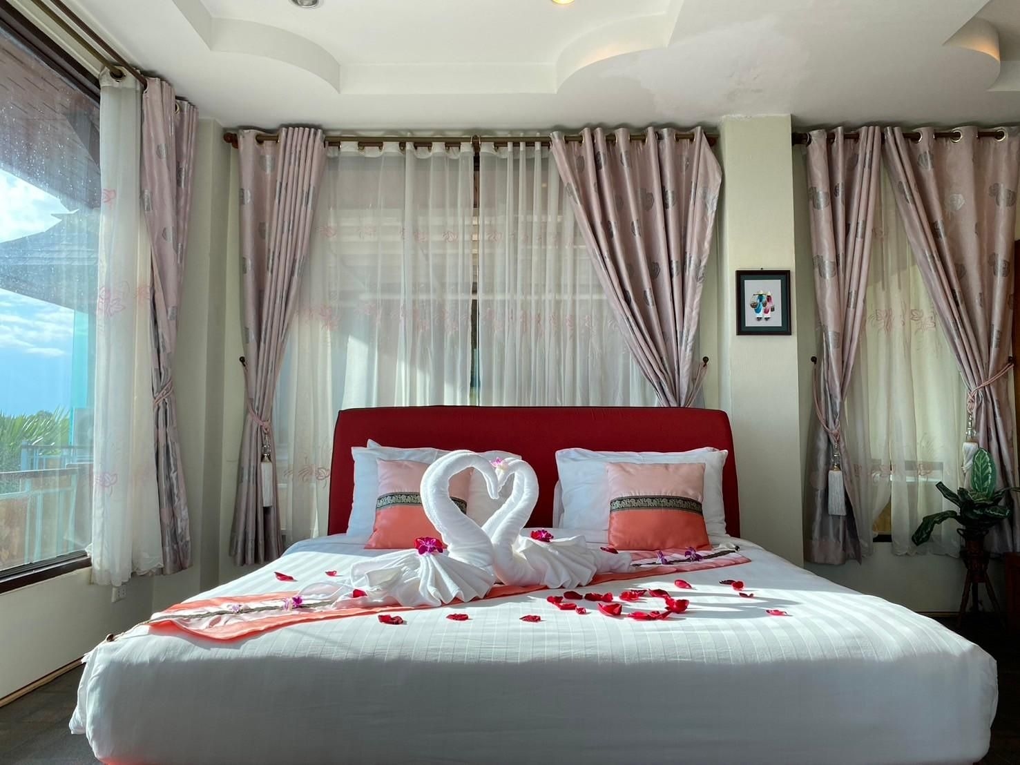 Chaophayathara Riverside Hotel1