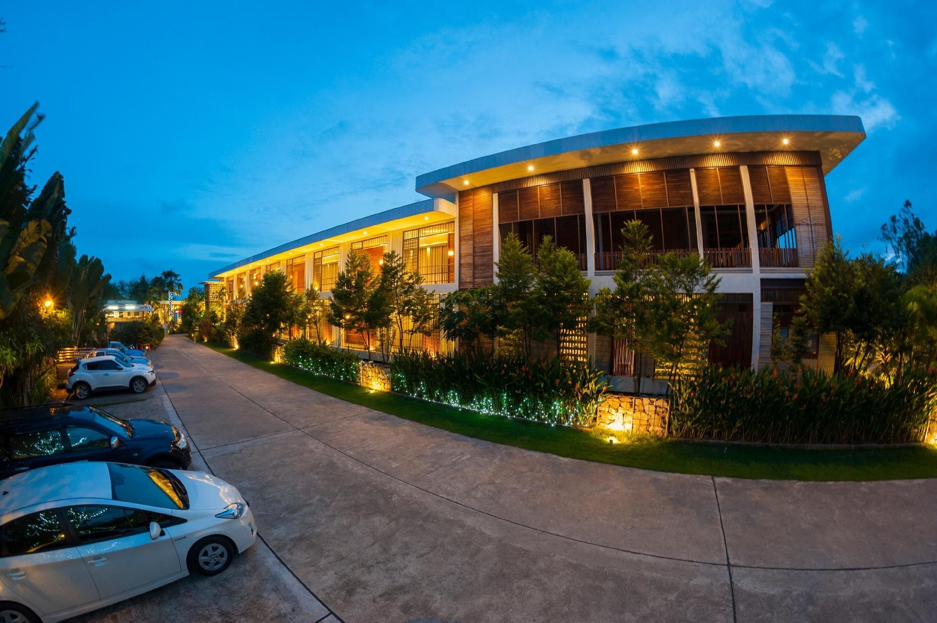 บ้านริมอ่าว (Baan Rim Ao)0