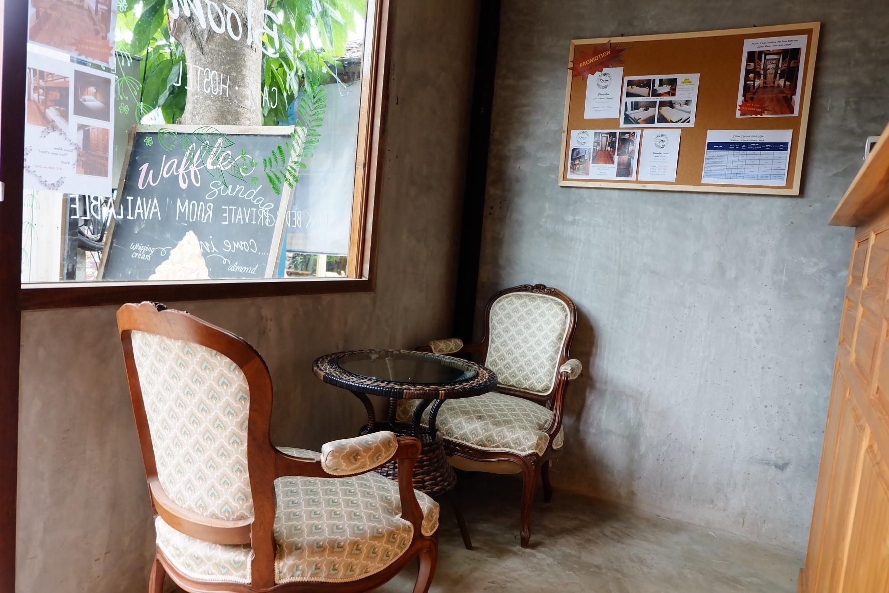 บลูม คาเฟ่.โฮสเทล (Lipe - Bloom Cafe and Hostel)1