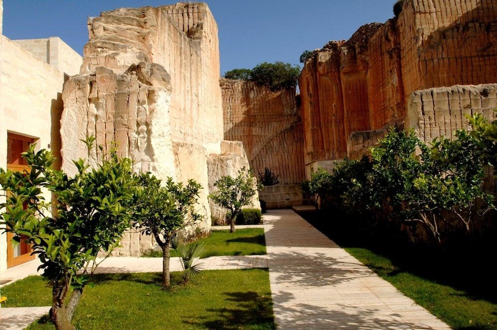 Cave Bianche Hotel4