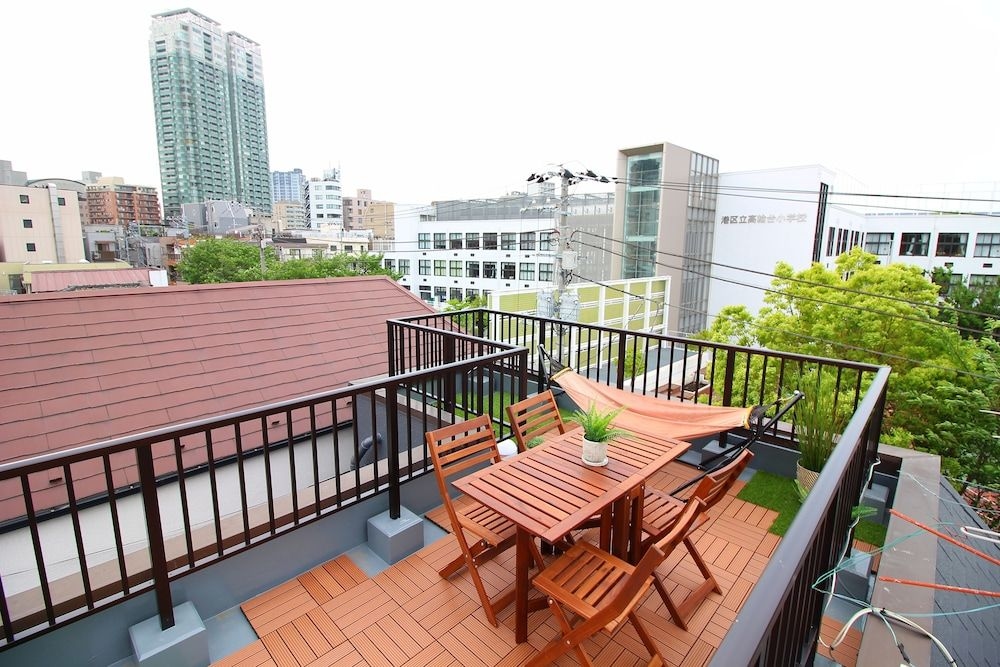 Koru Takanawa Gateway Hostel, Cafe&Bar1