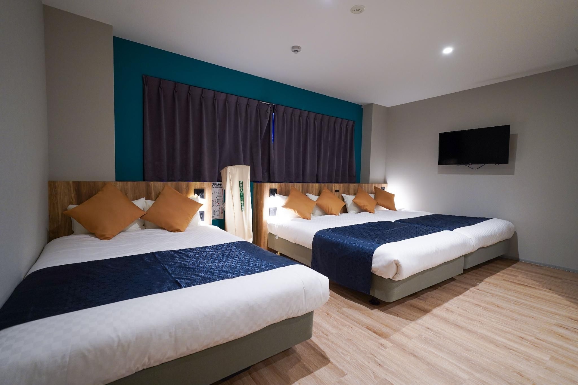 โฮเต็ล เอส-เปรสโซ อีสต์ (Hotel S-Presso East)2