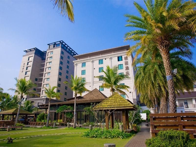 โรงแรมควีนน่า พลาซ่า (Queena Plaza Hotel)0