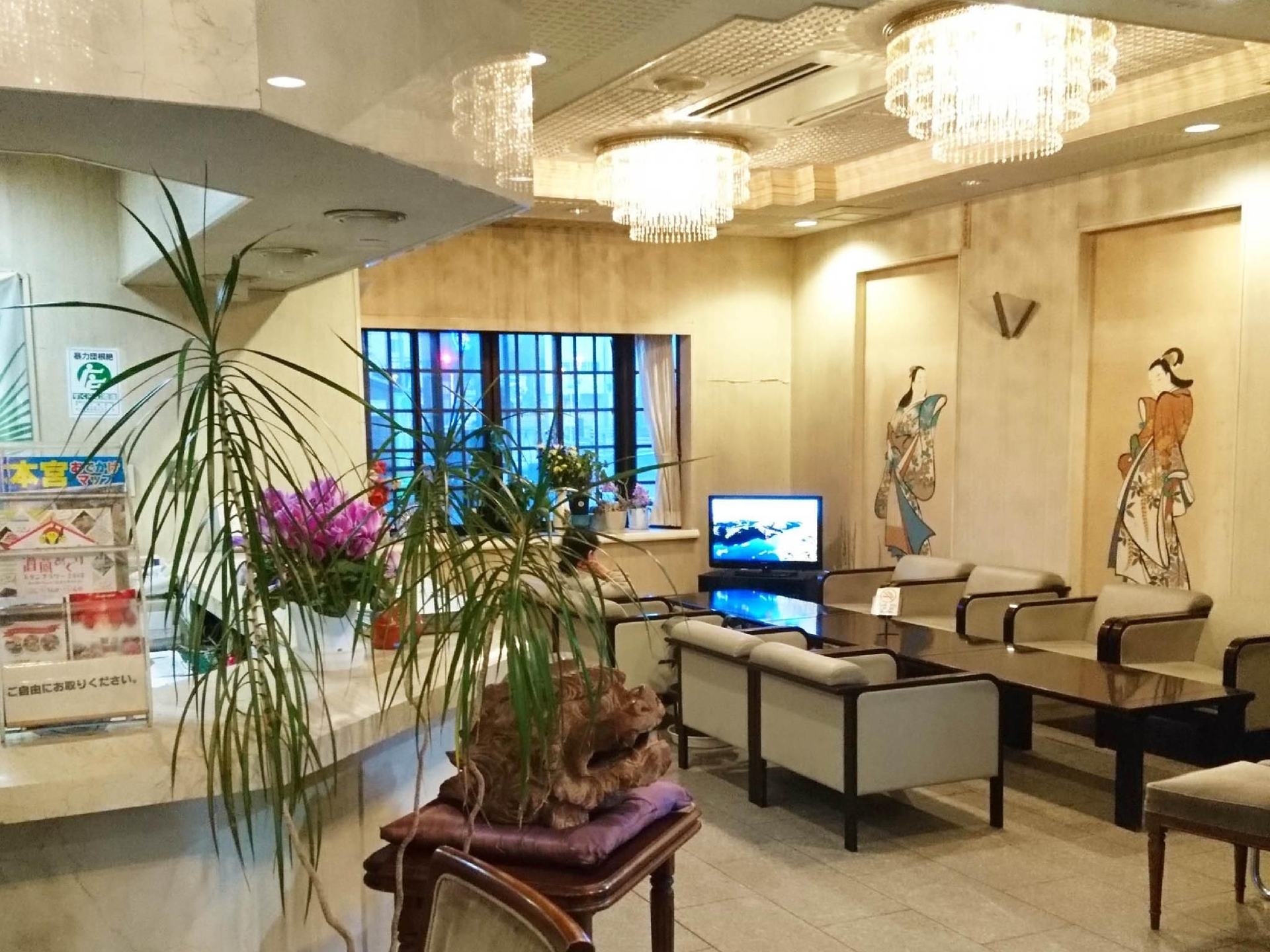 โรงแรมโฟร์ ซีส์ (Hotel Four C's)2