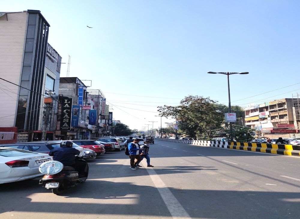Unistar Delhi2