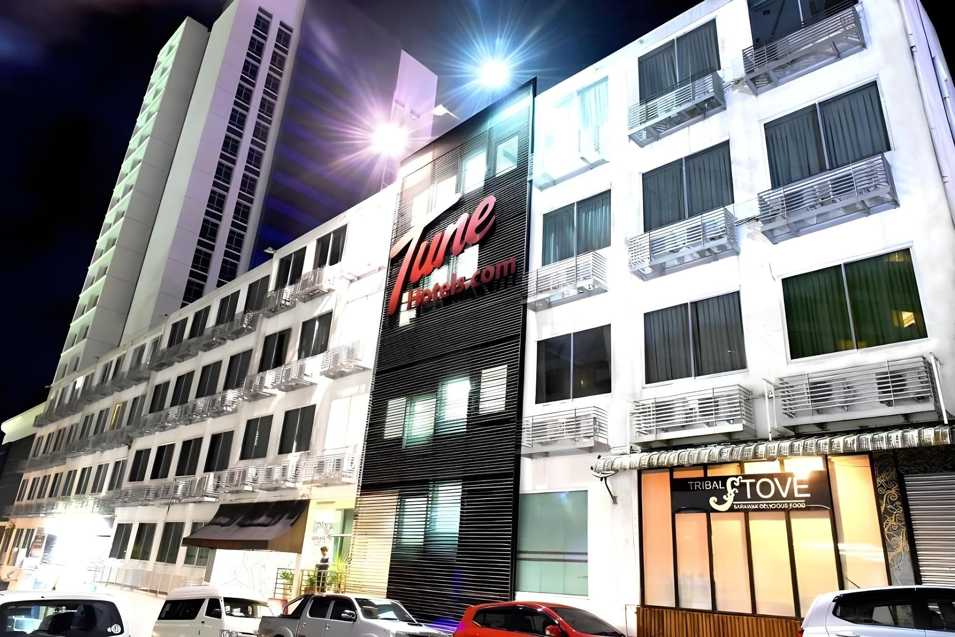 Tune Hotel - Waterfront Kuching3