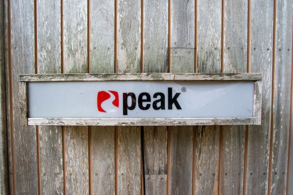 Peak2