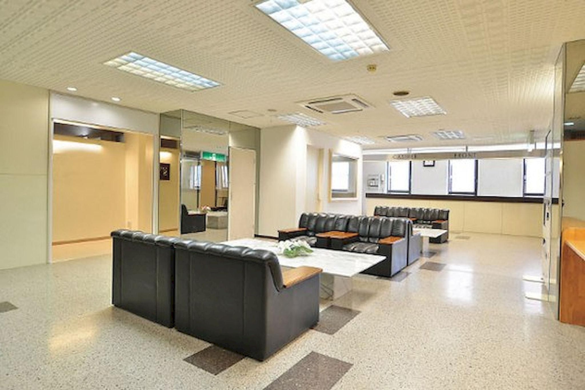 โรงแรมเอ-เกท ฮาโกดะเตะ (A-Gate Hotel Hakodate)1