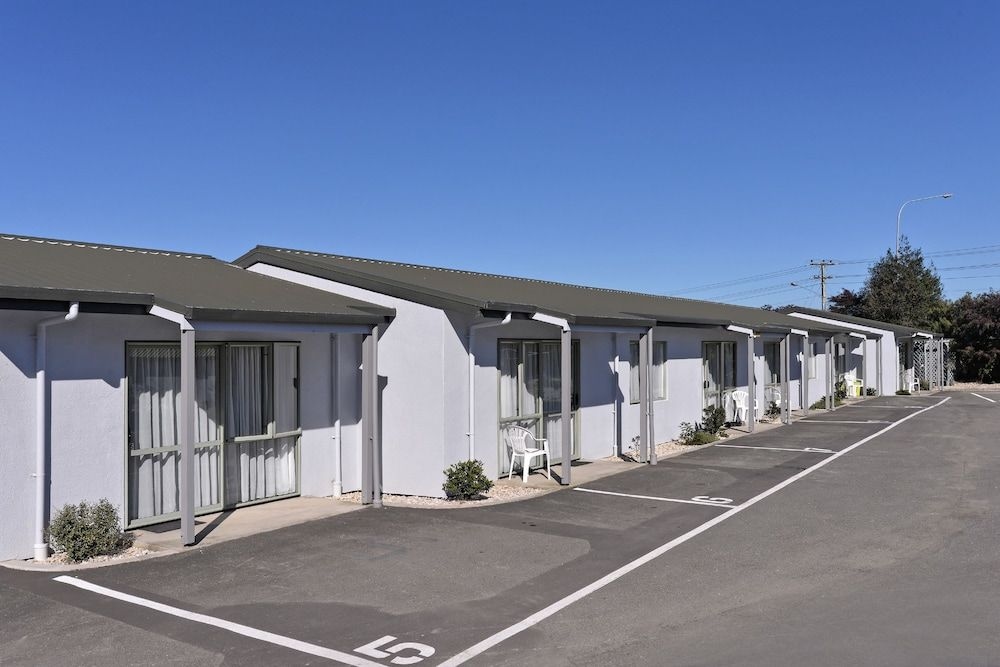Greenwood Park Motels3