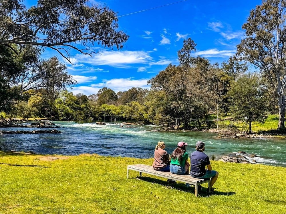 Eildon Riverside Holiday Park2