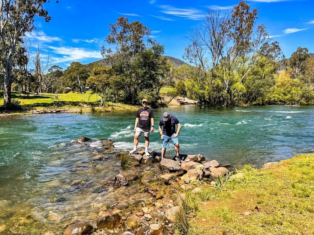 Eildon Riverside Holiday Park3