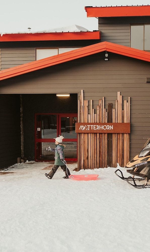 Matterhorn Lodge0