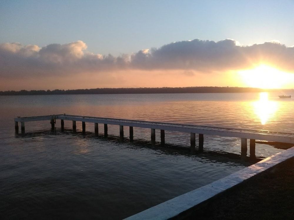 The Lake Escape2