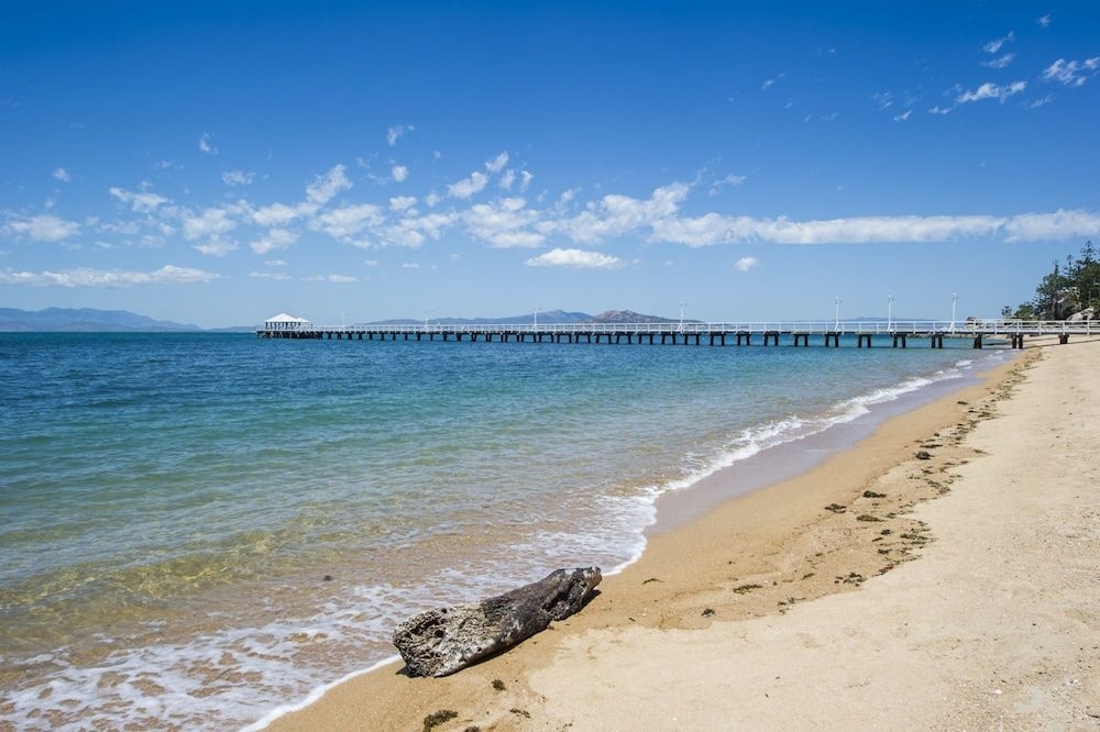 Picnic Bay Apartments Unit 14