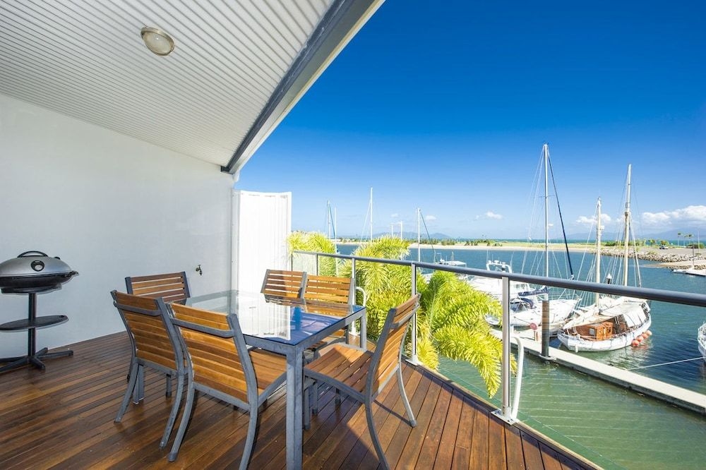 Waters Edge Townhouse 43