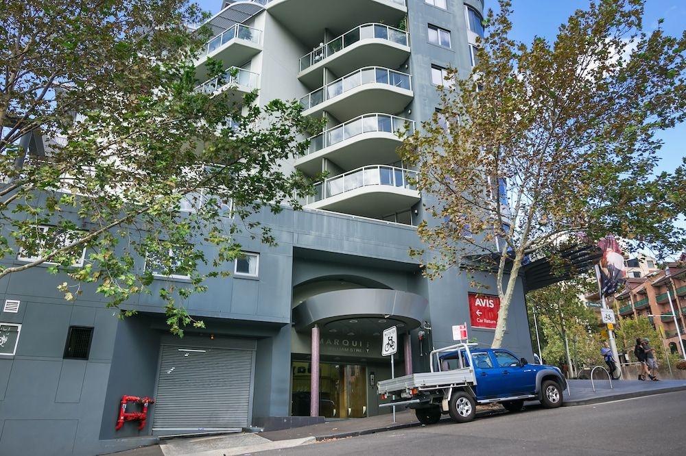 Bridge and Sails - Views of the Bridge and Opera House from this Executive 2BR Apartment in Darlinghurst1