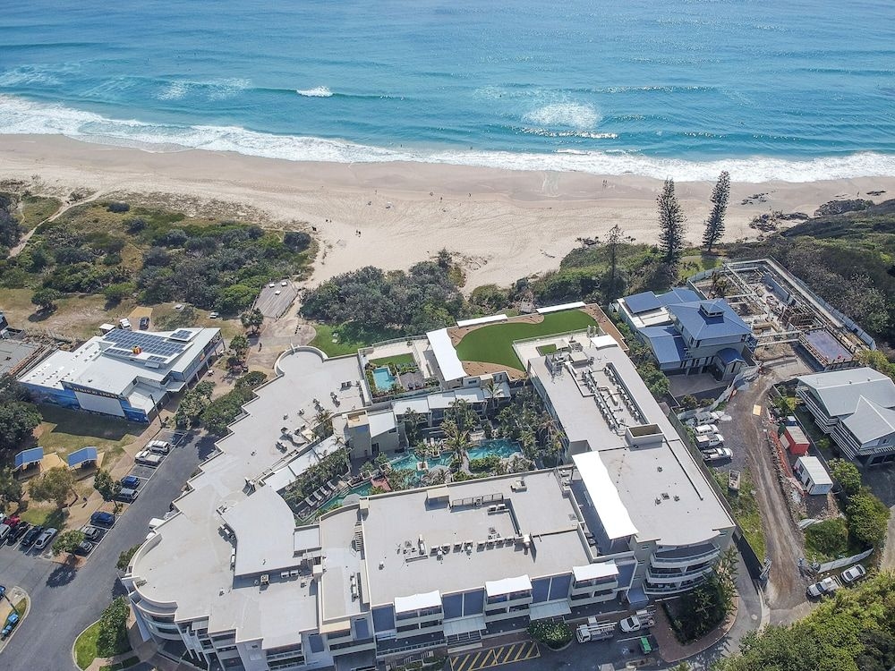The Beach Cabarita0