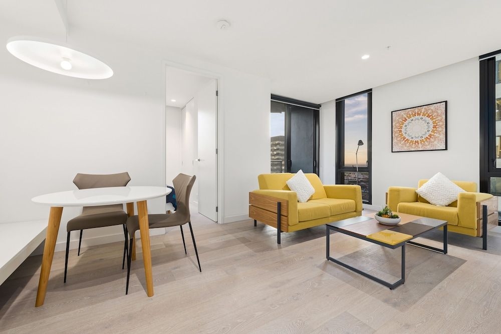 Empire Apartment At Melbourne CBD2