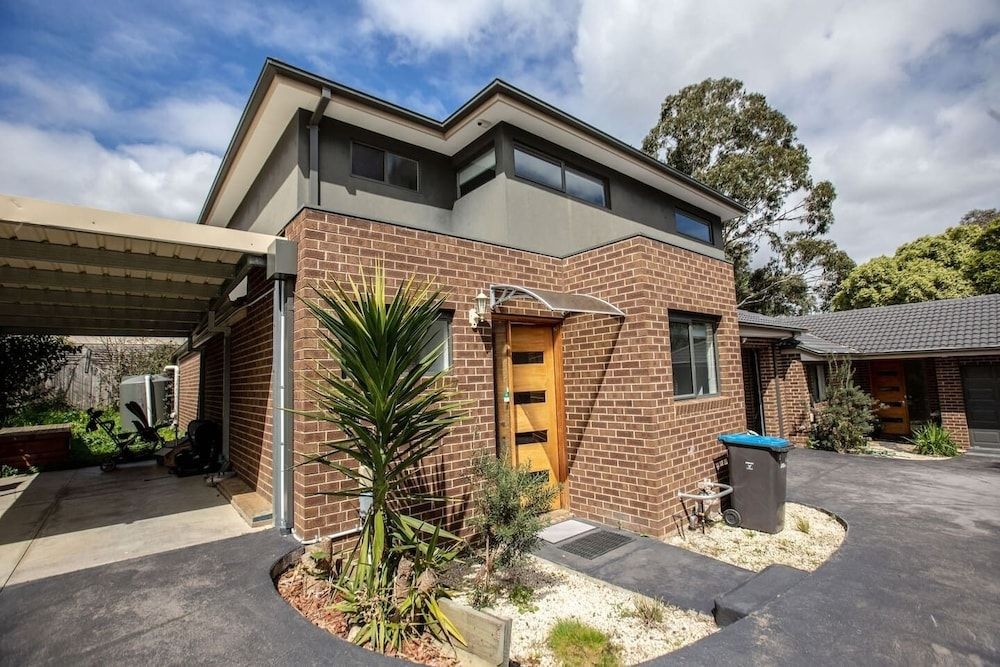 Stunning 3Beds near Knox Shopping Centro At Wantirna0