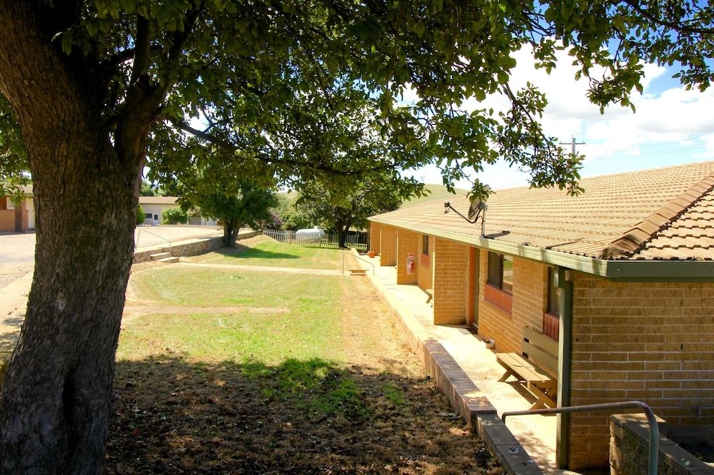 Snowy Mountains Resort and Function Centre0
