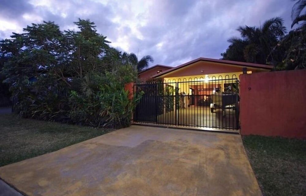 Hacienda Cooya Beach3