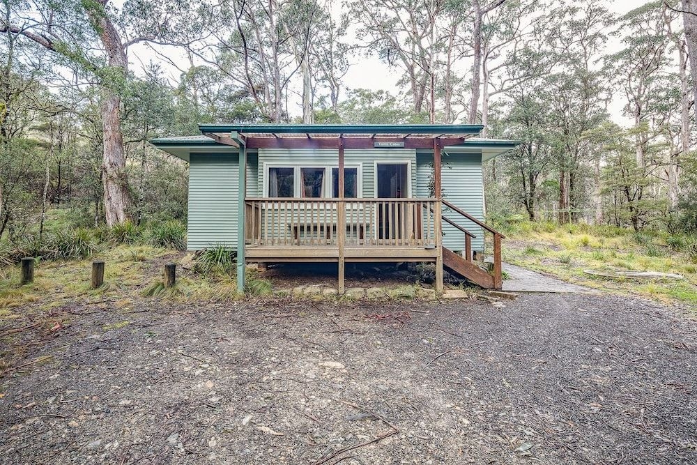 Toms Cabin3