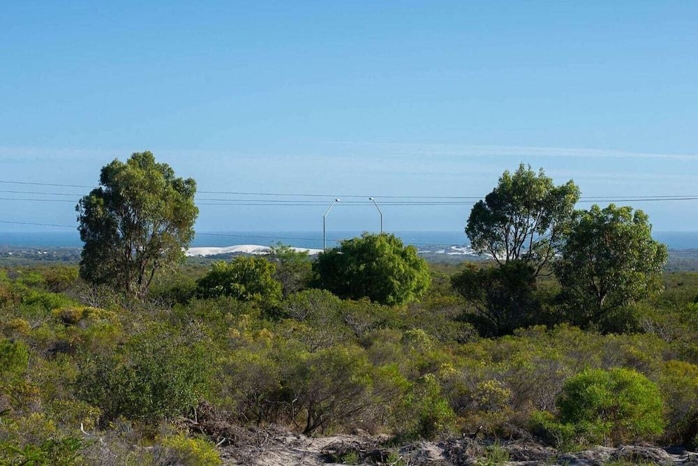 Blue Sky Escapes The Lookout Lancelin2