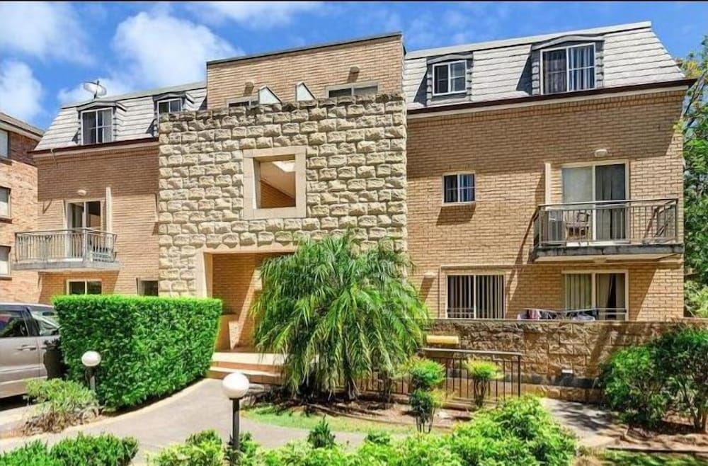 Caulta Apartments0